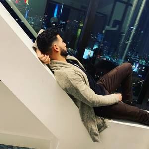 Meet your Posher, Johnathan